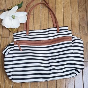DSW Weekender Overnight Resort Striped Tote Bag with Brown Handles